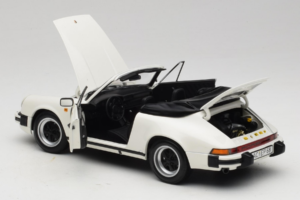 Porsche 911 SC Kabriolet Bílý Minichamps 1:18 100063031 Kov – obrázek 5 z 8