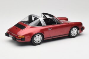 Porsche 911 SC G-Series Targa Guards Red Metallic KK-Scale 1:18 KKDC180921 Kov – obrázek 2 z 6