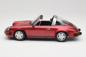 Porsche 911 SC G-Series Targa Guards Red Metallic KK-Scale 1:18 KKDC180921 Kov – obrázek 3 z 6