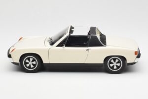 Porsche 914/6 Světlá Slonová Kost AUTOart 1:18 77933 Kov – obrázek 4 z 8