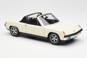 Porsche 914/6 Světlá Slonová Kost AUTOart 1:18 77933 Kov – obrázek 6 z 8