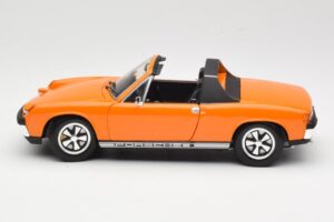 Porsche 914/6 Oranžový Revell 1:18 08864 Kov – obrázek 4 z 8