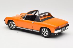 Porsche 914/6 Oranžový Revell 1:18 08864 Kov – obrázek 7 z 8