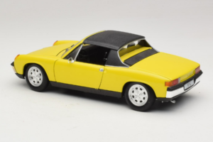 Porsche 914 Žlutý Revell 1:18 8976 Kov – obrázek 7 z 8