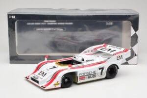 Porsche 917/10 Team Penske #7 G. Follmer Can-Am Series Champion 1972 Minichamps 1:18 155726507 Kov – obrázek 6 z 6