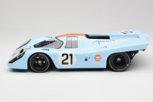 Porsche 917K Gulf #21 P. Rodriguez / L. Kinnunen J.W. Automotive Engineering 24 Hours of Le Mans 1970 Minichamps 1:12 1237066 – obrázek 3 z 6