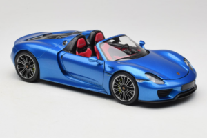 Porsche 918 Spyder Blue Metallic Minichamps 1:18 110062432 Kov – obrázek 6 z 8