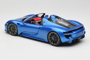 Porsche 918 Spyder Blue Metallic Minichamps 1:18 110062432 Kov – obrázek 7 z 8