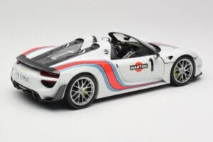 Porsche 918 Spyder Weissach Package Martini Minichamps 1:18 110062440 Kov – obrázek 3 z 8