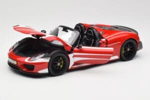 Porsche 918 Spyder Weissach Package Červený & Bílé Pruhy Minichamps 1:18 110062442 Kov – obrázek 2 z 9