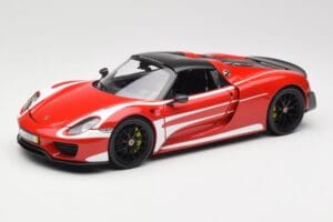 Porsche 918 Spyder Weissach Package Červený & Bílé Pruhy Minichamps 1:18 110062442 Kov – obrázek 3 z 9
