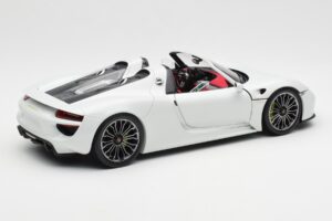 Porsche 918 Spyder Bílý Minichamps 1:18 110062436 Kov – obrázek 3 z 8