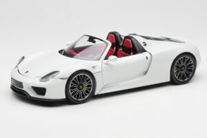 Porsche 918 Spyder Bílý Minichamps 1:18 110062436 Kov
