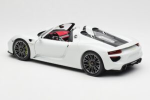 Porsche 918 Spyder Bílý Minichamps 1:18 110062436 Kov – obrázek 7 z 8
