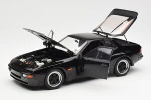 Porsche 924 Carrera GT Černý AUTOart 1:18 78001 Kov – obrázek 2 z 8