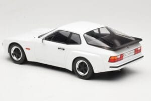 Porsche 924 Carrera GT Bílý MCG 1:18 MCG18197 Kov – obrázek 5 z 6
