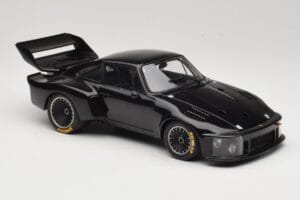 Porsche 935 Turbo Group 5 1976 Exoto 1:18 18101 Kov – obrázek 6 z 8