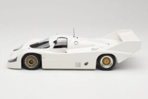 Porsche 956K Plain Body 1982 Minichamps 1:18 155826600 Kov – obrázek 3 z 6