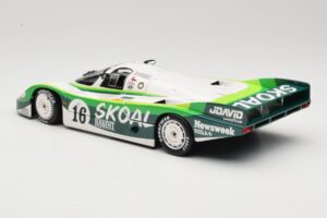 Porsche 956L #16 Skoal Bandit G. Edwards / D. Sears / M. Bleekemolen 24 Hours of Le Mans 1983 Minichamps 1:18 183836916 Kov – obrázek 7 z 8