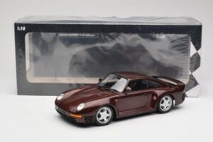 Porsche 959 Dark Red Metallic Minichamps 1:18 155066204 Kov – obrázek 6 z 6