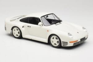 Porsche 959 Grand Prix White Minichamps 1:18 155066202 Kov – obrázek 4 z 6