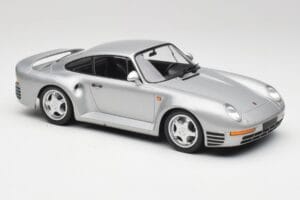 Porsche 959 Stříbrný Metalíza Minichamps 1:18 155066201 Kov – obrázek 4 z 6
