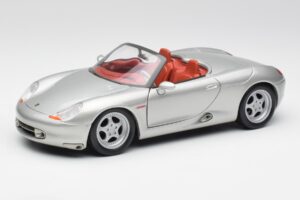 Porsche Boxster 986 Stříbrný Maisto 1:18 37800-M3 Kov