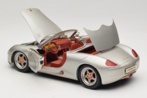 Porsche Boxster 986 Concept Stříbrný Maisto 1:18 50231 Kov – obrázek 5 z 8