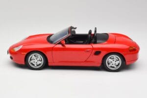 Porsche Boxster S 986 Guards Červený UT Models 1:18 27861-M1 Kov – obrázek 4 z 8