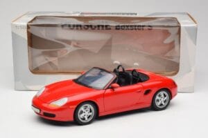 Porsche Boxster S 986 Guards Červený UT Models 1:18 27861-M1 Kov – obrázek 8 z 8