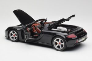 Porsche Carrera GT Černý Maisto 1:18 36665 Kov – obrázek 5 z 8