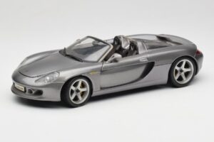 Porsche Carrera GT Šedý Metalíza Maisto 1:18 36622-R1 Kov