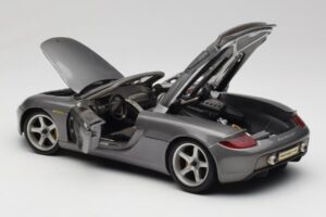 Porsche Carrera GT Šedý Metalíza Maisto 1:18 36622-R1 Kov – obrázek 5 z 8
