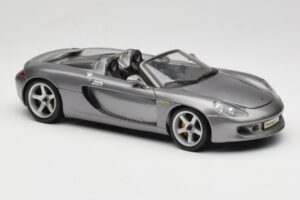 Porsche Carrera GT Šedý Metalíza Maisto 1:18 36622-R1 Kov – obrázek 6 z 8