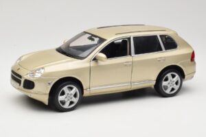 Porsche Cayenne S 955 Béžový Maisto 1:18 WAPC2100213 Kov