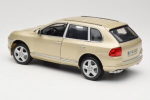 Porsche Cayenne S 955 Béžový Maisto 1:18 WAPC2100213 Kov – obrázek 7 z 8