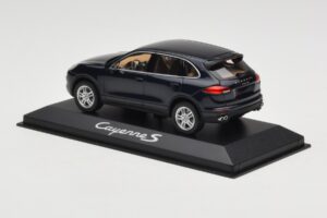 Porsche Cayenne 958 S Blue Metallic Minichamps 1:43 WAP0200060E Kov – obrázek 3 z 4
