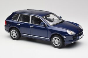 Porsche Cayenne S 9PA Dark Sea Modrý Metalíza Maisto 1:18 31635 Kov – obrázek 6 z 8