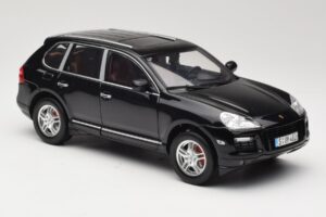 Porsche Cayenne Turbo 957 Černý Norev 1:18 WAP02112317 Kov – obrázek 6 z 8