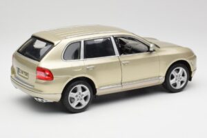 Porsche Cayenne Turbo 955 Béžový Maisto 1:18 WAP02100113 Kov – obrázek 3 z 8