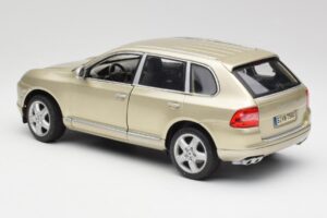 Porsche Cayenne Turbo 955 Béžový Maisto 1:18 WAP02100113 Kov – obrázek 7 z 8