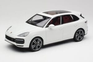 Porsche Cayenne 9YA Turbo Bílý Metallic Minichamps 1:18 155042560 Kov