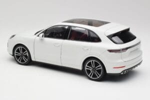Porsche Cayenne 9YA Turbo Bílý Metallic Minichamps 1:18 155042560 Kov – obrázek 7 z 8