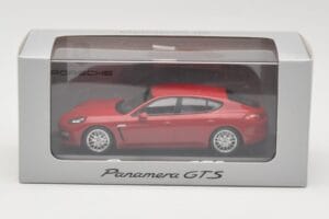 Porsche Panamera 970 GTS Červený Minichamps 1:43 WAP0200230C Kov – obrázek 4 z 4