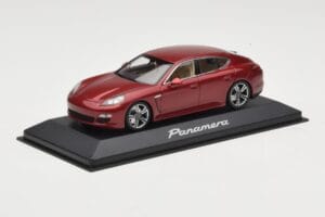 Porsche Panamera 970 Red Metallic Minichamps 1:43 WAP0200119 Kov – obrázek 2 z 4