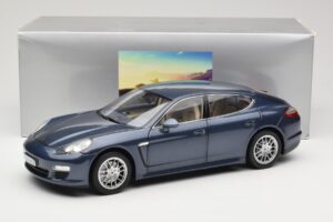 Porsche Panamera 970 S Modrý Minichamps 1:18 WAP02100119 Kov – obrázek 8 z 8