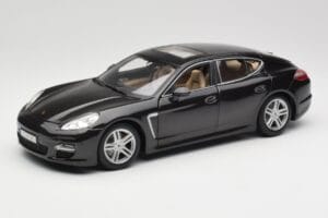 Porsche Panamera Turbo 970 Černý Maisto 1:18 36197 Kov