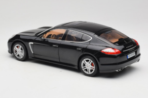 Porsche Panamera 970 Turbo Basalt Black Norev 1:18 WAP02100319 Kov – obrázek 7 z 8