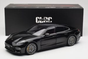 Porsche Panamera 971 Turbo S Černý Metallic Minichamps 1:18 113061076 Kov – obrázek 8 z 8