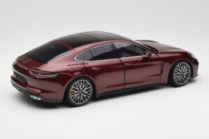 Porsche Panamera 971 Turbo S Červený Metallic Minichamps 1:18 113061077 Kov – obrázek 3 z 8